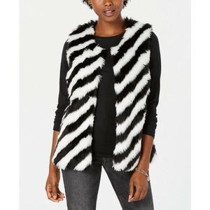 Say What? Ladies Juniors Black White‎ Striped Faux Fur Vest Medium NWT